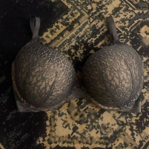 Victoria’s Secret push up bra 36 DDD